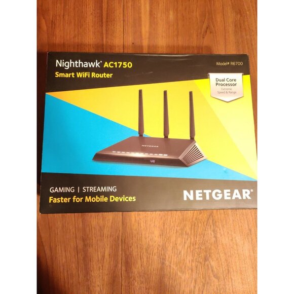 NETGEAR Nighthawk AC1750  Smart WiFi Router (R6700) - USED - Picture 6 of 6